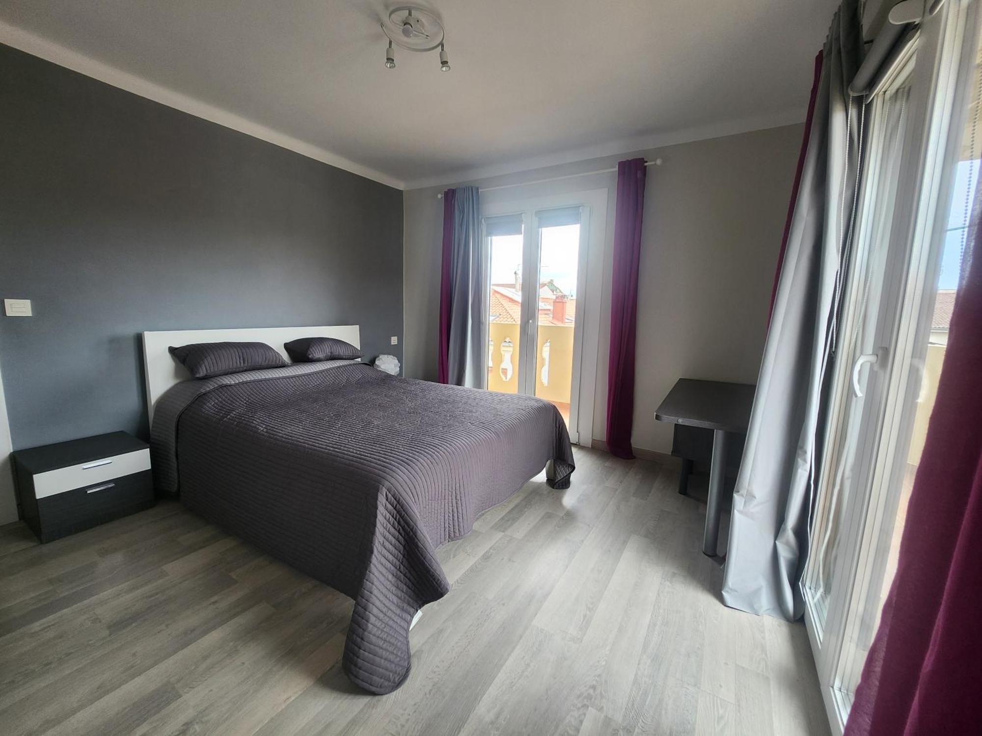 Piso Centrico Amplio-Luminoso Apartment ซาเราทซ์ ภายนอก รูปภาพ