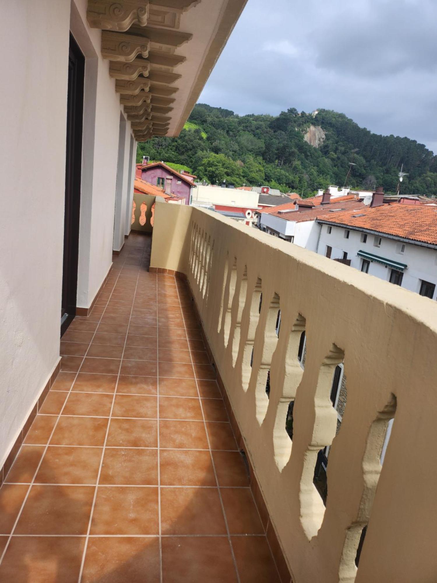 Piso Centrico Amplio-Luminoso Apartment ซาเราทซ์ ภายนอก รูปภาพ